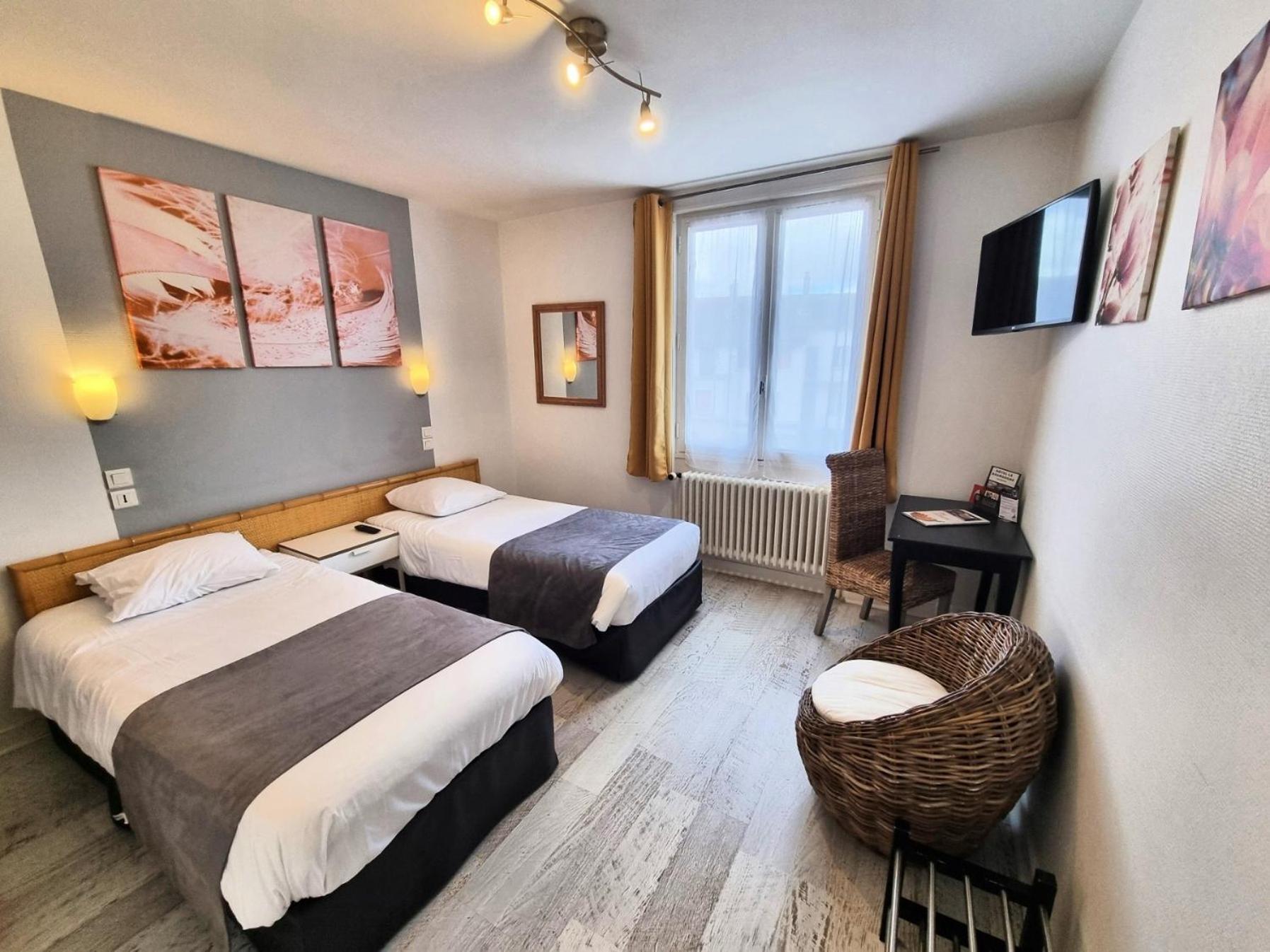 Hotel Le Bourgogne Cuiseaux Esterno foto